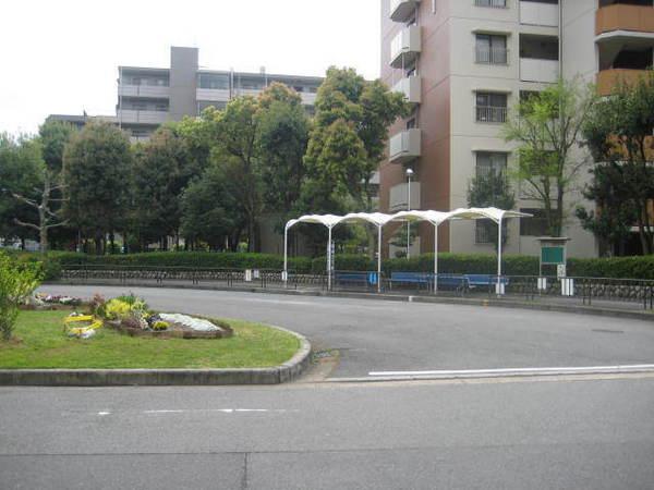 東茨木ハイタウン白川高層住宅５号棟　その他　バス停