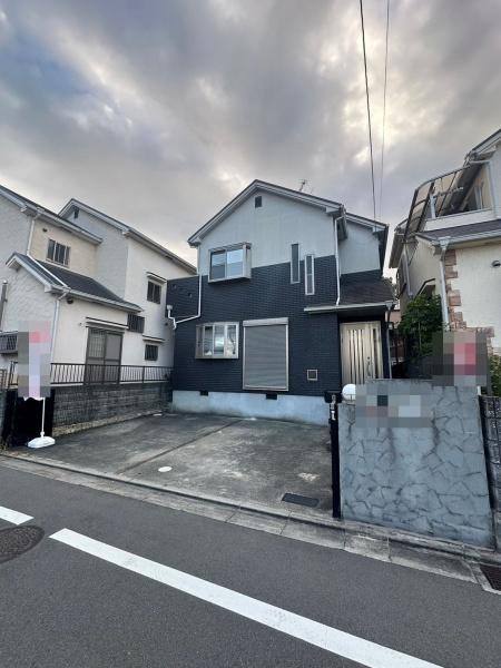 高槻市岡本町
