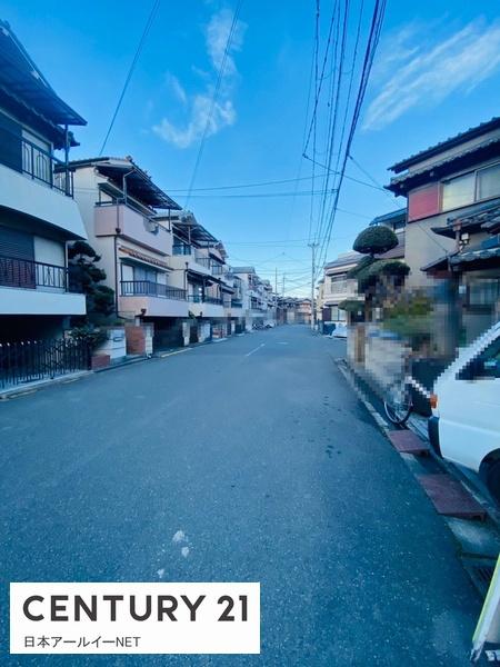 高槻市唐崎西１