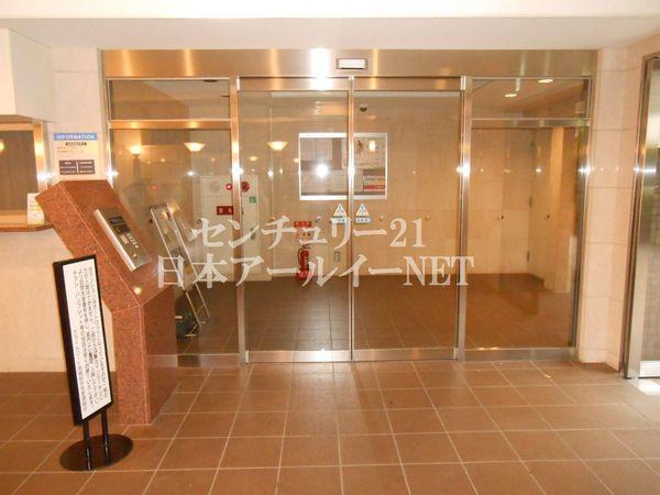 プライムコート高槻総持寺　エントランス　