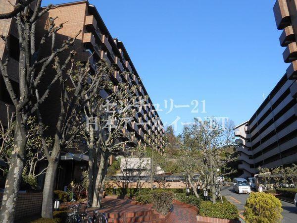 朝日プラザ高槻ウエストヒルズA棟 朝日プラザ高槻ウエストヒルズA棟