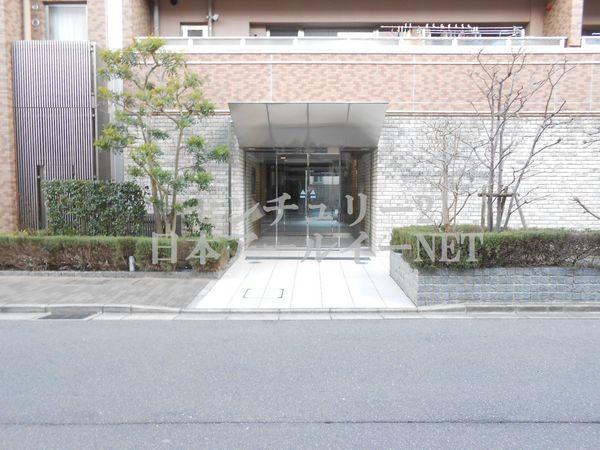 クレアガーデン高槻松風館　エントランス　