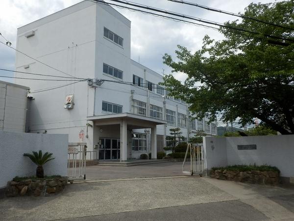 エスリード高槻上牧　その他　五領中学校