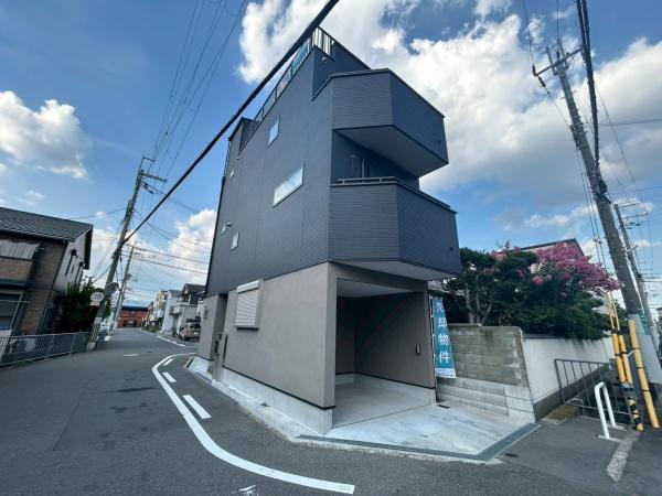 高槻市八幡町