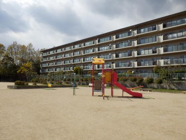 サンヴェール高槻２号棟　その他　公園