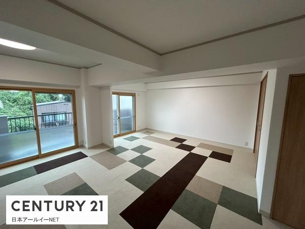 プレジデント高槻 リビング プレジデント高槻 リビング