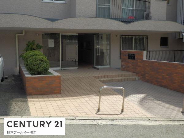 プレジデント高槻 エントランス プレジデント高槻 エントランス