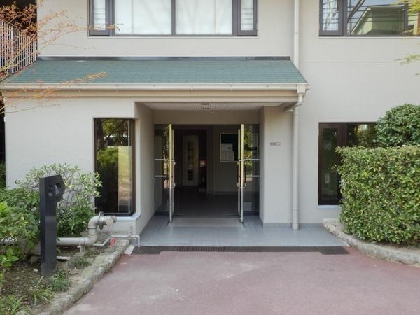 藤和コアティ高槻ハイタウンコアＢ　エントランス