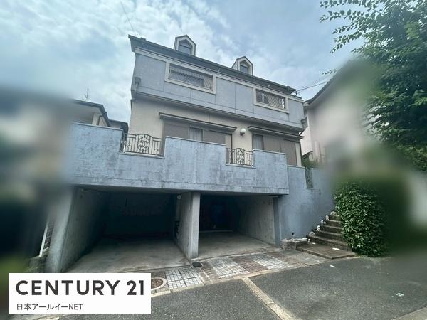 高槻市岡本町