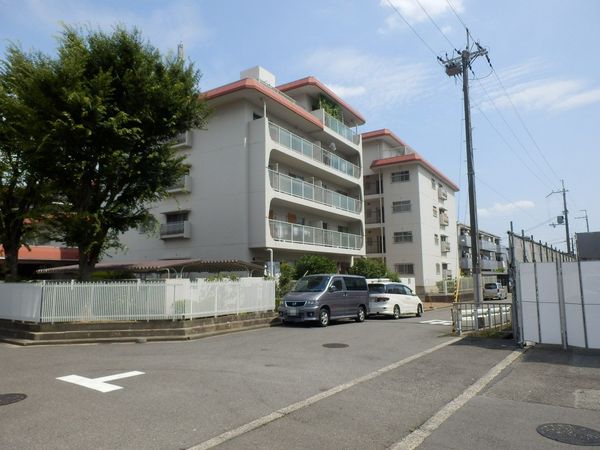 高槻市安満西の町